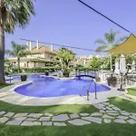 Alcam Aloha Deluxe 69 Apartamento
