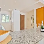 Alcam Aloha Deluxe 69 Apartment