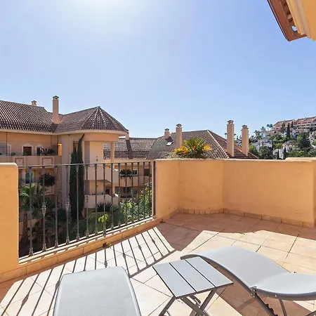 Апартаменти Alcam Aloha Deluxe 69