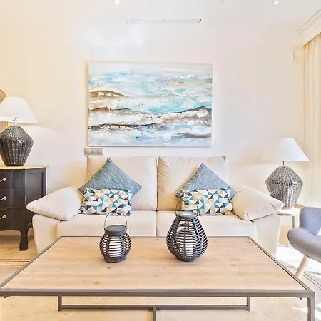 Alcam Aloha Deluxe 69 דירה *