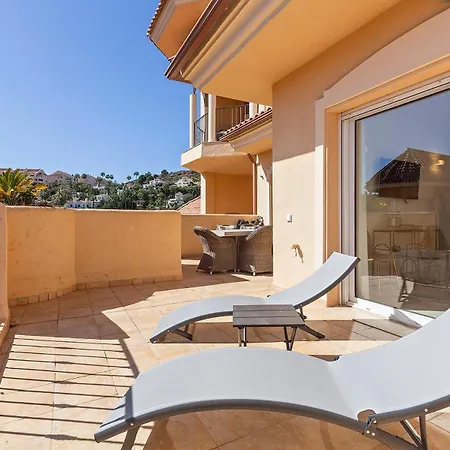 Alcam Aloha Deluxe 69 *