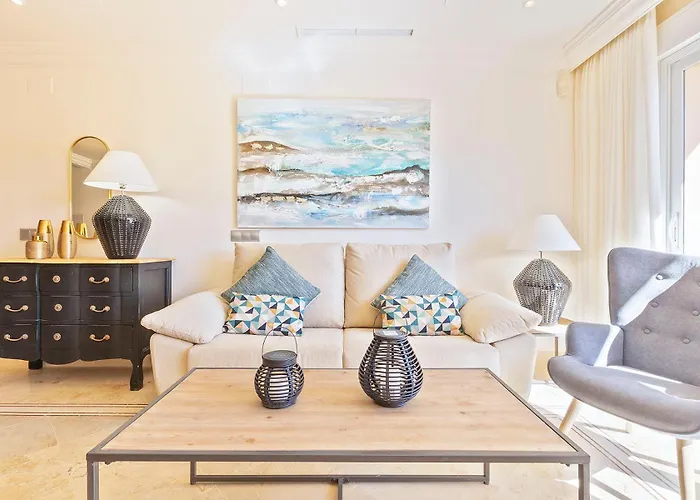 Alcam Aloha Deluxe 69 Apartment *